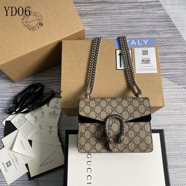 hbp small clear brand designer woman 2020 new fashion messenger bag chains shoulder bag female rivets transparent square pu handbag
hbp small clear brand designer woman 2020 new fashion messenger bag chains shoulder bag female rivets transparent square pu handbag