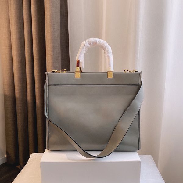 5a+ sunshine handbag tote bag women crossbody fashion bags cowhide genuine leather removable shoulder strap large capacity package
5a+ sunshine handbag tote bag women crossbody fashion bags cowhide genuine leather removable shoulder strap large capacity package