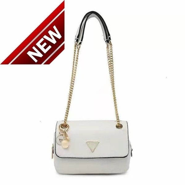 2020 new gues bag women's pendant chain
2020 new gues bag women's pendant chain