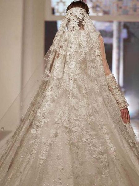 bridal veils selling chapel length with appliques in stock long wedding 2021 vestido de noiva longo veil lace, Black 
bridal veils selling chapel length with appliques in stock long wedding 2021 vestido de noiva longo veil lace, Black