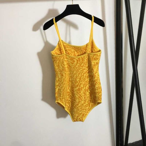 two-piece suits 2021 luxury women swimsuit size s m l women's swimwear fashion bikini
two-piece suits 2021 luxury women swimsuit size s m l women's swimwear fashion bikini