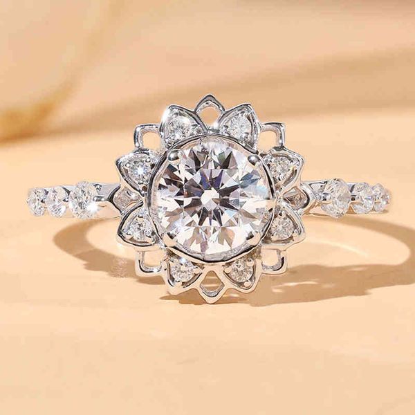huitan fancy flower design silver color ring woman with shiny cubic zirconia simple stylish girls accessories for party jewelry, Slivery;golden
huitan fancy flower design silver color ring woman with shiny cubic zirconia simple stylish girls accessories for party jewelry, Slivery;golden