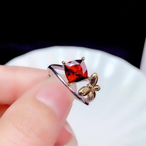 est classic natural garnet ring for women silver jewelry square gem real 925 girl birthday gift cluster rings, Golden;silver
est classic natural garnet ring for women silver jewelry square gem real 925 girl birthday gift cluster rings, Golden;silver