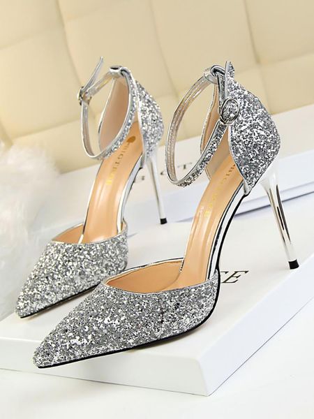 sandals european and american style women's shoes with straps pointed toe sparkle nightclub high heel, Black
sandals european and american style women's shoes with straps pointed toe sparkle nightclub high heel, Black