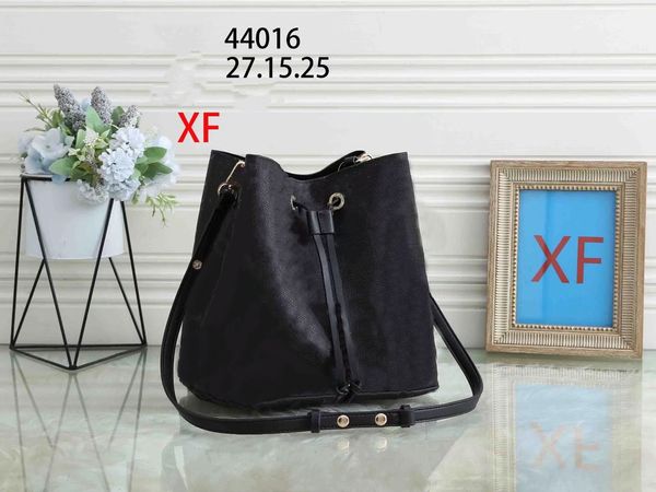 zz luxury women drawstring bucket bag tote handbags womens messenger classic fashion women's crossbody wallet shoulder duffel bags tote
zz luxury women drawstring bucket bag tote handbags womens messenger classic fashion women's crossbody wallet shoulder duffel bags tote