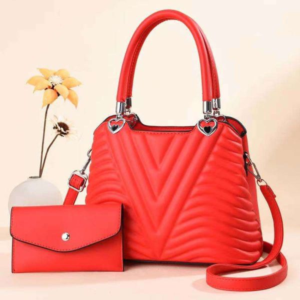 2021 new hand foreign trade trend women's fashion single shoulder diagonal cross bag floor stall 13805
2021 new hand foreign trade trend women's fashion single shoulder diagonal cross bag floor stall 13805