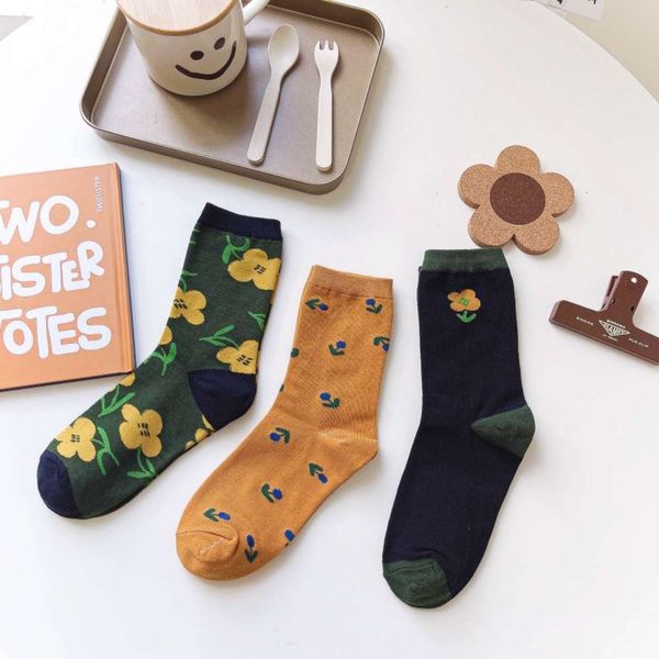 autumn winter fashion flowers sweet lovely cotton, Black;white 
autumn winter fashion flowers sweet lovely cotton, Black;white