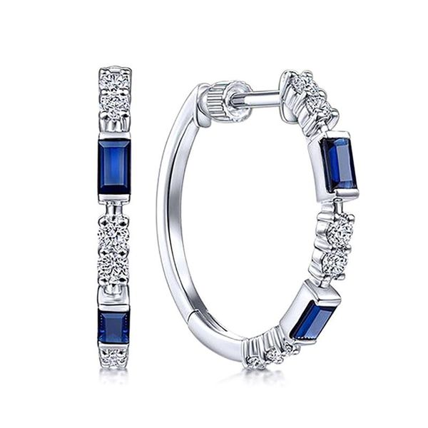 hoop & huggie 2021 delicate small round earrings women blue crystal zircon elegant lady accessories party birthday gift fashion jewelry, Golden;silver
hoop & huggie 2021 delicate small round earrings women blue crystal zircon elegant lady accessories party birthday gift fashion jewelry, Golden;silver