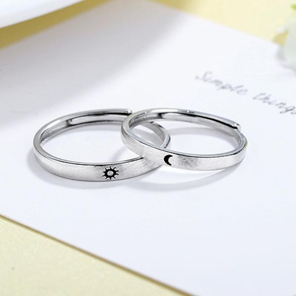 wedding rings sun and moon lover couple simple fashion men women ring jewelry, Slivery;golden
wedding rings sun and moon lover couple simple fashion men women ring jewelry, Slivery;golden