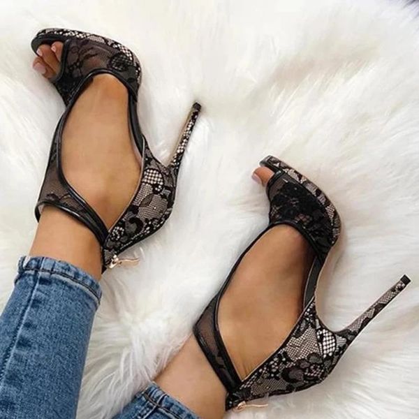 dress shoes 2021 summer thin high heels women sandals black peep toe roman female lady fashion party plus size 43
dress shoes 2021 summer thin high heels women sandals black peep toe roman female lady fashion party plus size 43