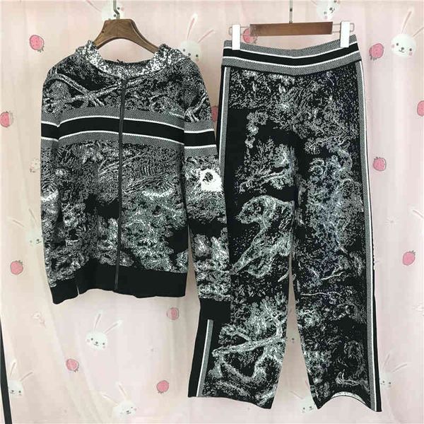 autumn fashion suit loose and thin animal abstract pattern high waist wide leg straight pants women clothing 60% off, Gray
autumn fashion suit loose and thin animal abstract pattern high waist wide leg straight pants women clothing 60% off, Gray