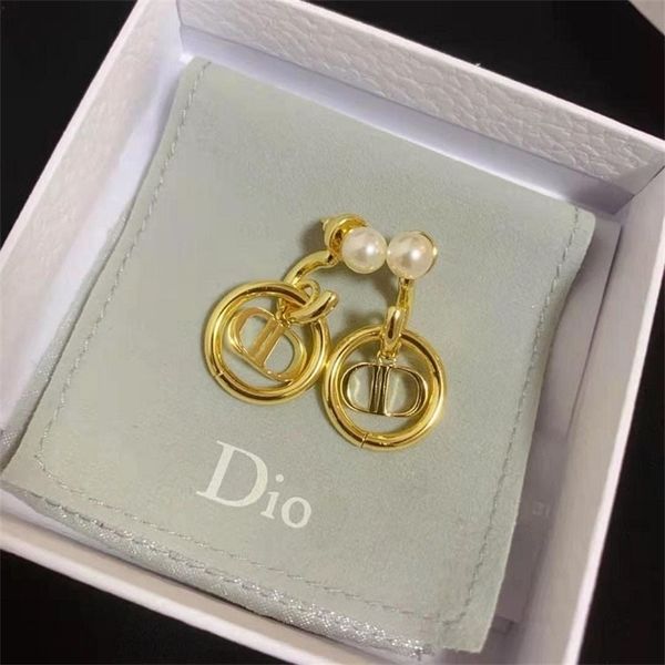 special offer designer jewelry round pearl earrings 2021 fashion brass earrings female 925 silver needle eksf
special offer designer jewelry round pearl earrings 2021 fashion brass earrings female 925 silver needle eksf