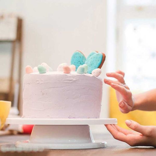 reusable 11 inches cake decorating rotaing turntable with decorative comb and icing smoother sets plastic bakeware baking & pastry tools
reusable 11 inches cake decorating rotaing turntable with decorative comb and icing smoother sets plastic bakeware baking & pastry tools