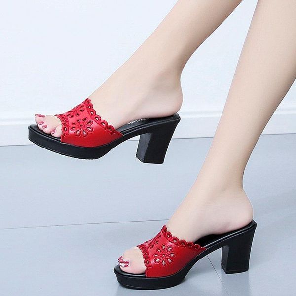 slippers fashionable summer women 2021 hollow-out flower breathable red brown chunky square heel comfortable ladies, Black
slippers fashionable summer women 2021 hollow-out flower breathable red brown chunky square heel comfortable ladies, Black