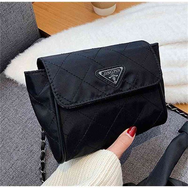 design purse leisure small bag women's new fashion simple messenger foreign style one shoulder square
design purse leisure small bag women's new fashion simple messenger foreign style one shoulder square
