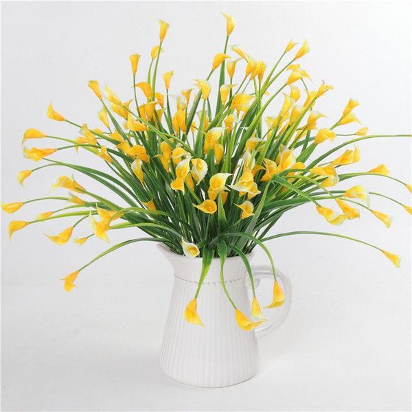 beautiful artificial mini calla home living room decoration leaf silk fake flower lily plastic bouquet plants decorative flower
beautiful artificial mini calla home living room decoration leaf silk fake flower lily plastic bouquet plants decorative flower