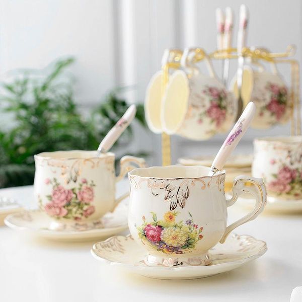 mugs creative ceramic coffee cup and saucer hand painted rose porcelain tea spoon classic drink gift
mugs creative ceramic coffee cup and saucer hand painted rose porcelain tea spoon classic drink gift
