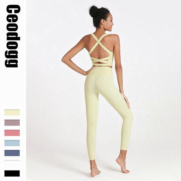 quick dry sportwear women yoga suits fitness sports bra squat proof high waist legging outfit gym running clothing set
quick dry sportwear women yoga suits fitness sports bra squat proof high waist legging outfit gym running clothing set