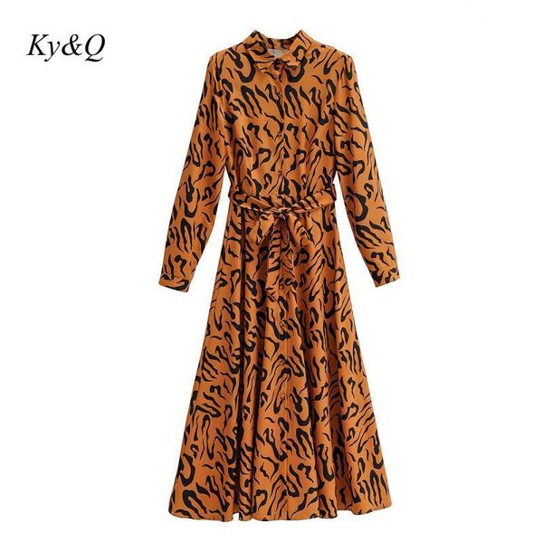casual dresses boho 2021 autumn women pattern printed turn down collar long sleeve dress brand design vintage fashion clothes, Black;gray 
casual dresses boho 2021 autumn women pattern printed turn down collar long sleeve dress brand design vintage fashion clothes, Black;gray