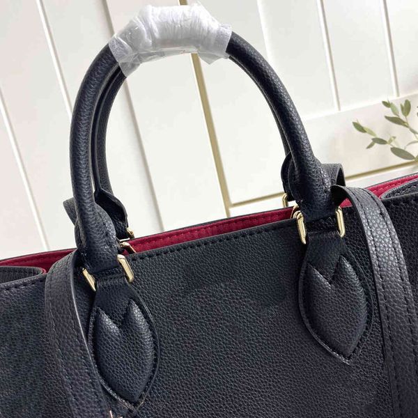 fashion luxurys designers bags women shopping handbags onthego medium tote monograms embossed shoulder bag
fashion luxurys designers bags women shopping handbags onthego medium tote monograms embossed shoulder bag