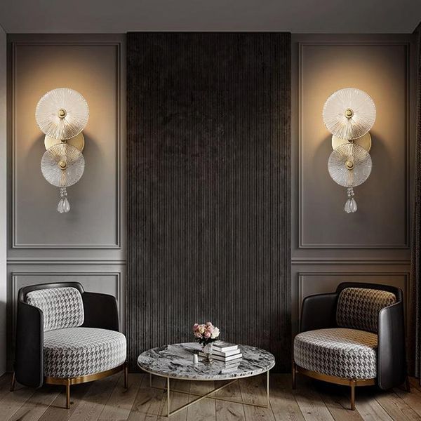 transparent glass lampshade, light luxury golden wall lamp, feel frosted, bedroom bedside lamp on background
transparent glass lampshade, light luxury golden wall lamp, feel frosted, bedroom bedside lamp on background