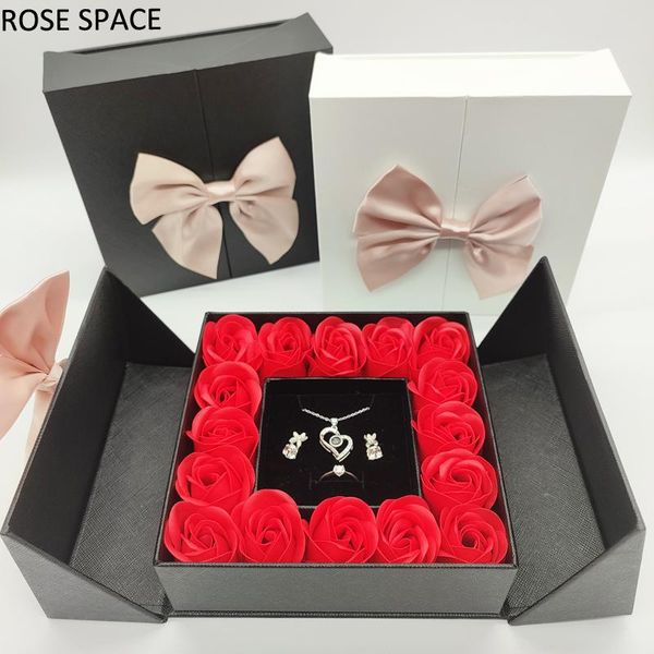 black/white gift box event & party wedding birthday rose flower christmas valentine's day mother's girl gifts favor
black/white gift box event & party wedding birthday rose flower christmas valentine's day mother's girl gifts favor