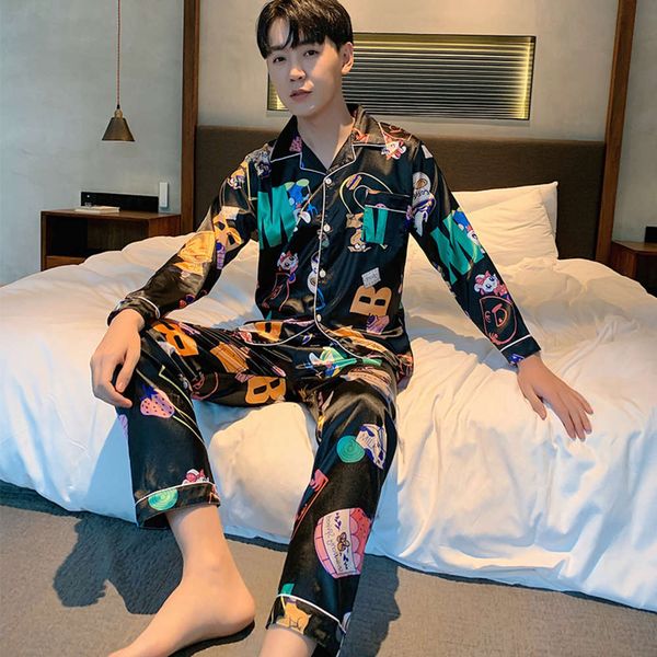 herfst men's pajamas set leisure elastic waist nightgown side long mouw print + long trousers homewear, Black;brown
herfst men's pajamas set leisure elastic waist nightgown side long mouw print + long trousers homewear, Black;brown