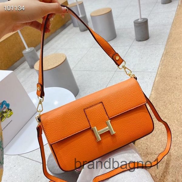 designer h handbags foreign style advanced women's h buckle kangkang armpit 2022 new temperament stewardess single shoulder messenger s
designer h handbags foreign style advanced women's h buckle kangkang armpit 2022 new temperament stewardess single shoulder messenger s