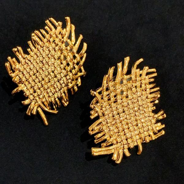stud korean retro metal texture weave earrings for women fashion delicate golden jewelry female elegant ear studs, Golden;silver
stud korean retro metal texture weave earrings for women fashion delicate golden jewelry female elegant ear studs, Golden;silver