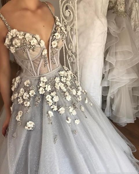 charming siliver ball gown quinceanera dresses special occasion with flower pearl beaded floor length sweet 16 girls prom party wears, Blue;red
charming siliver ball gown quinceanera dresses special occasion with flower pearl beaded floor length sweet 16 girls prom party wears, Blue;red
