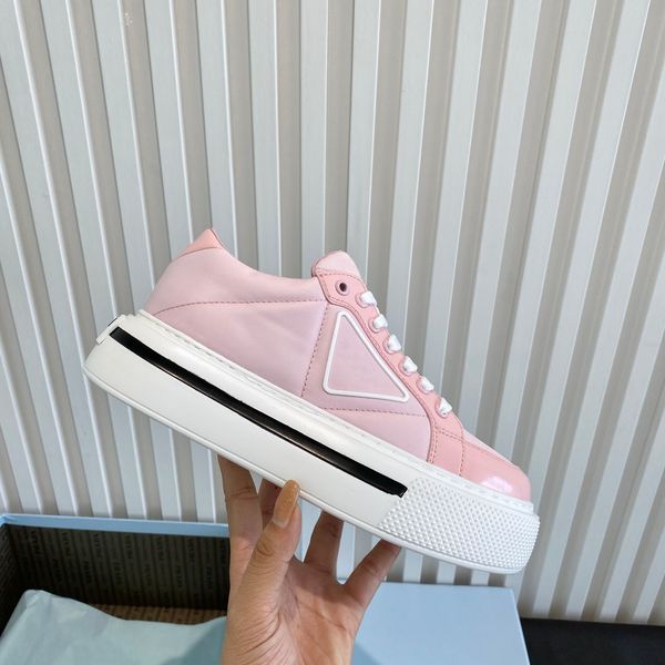 designer high-quality trendy casual women's shoes, fashionable and versatile, bright in color, comfortable , wear-resistant, Black
designer high-quality trendy casual women's shoes, fashionable and versatile, bright in color, comfortable , wear-resistant, Black