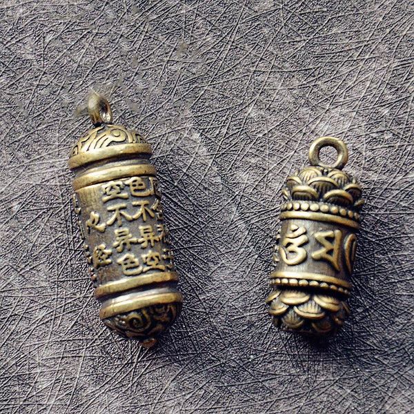 keychains tibetan buddhism chinese sutra bottle car key chain pendants jewelry lucky hangings brass vintage leather bag lanyard, Silver
keychains tibetan buddhism chinese sutra bottle car key chain pendants jewelry lucky hangings brass vintage leather bag lanyard, Silver