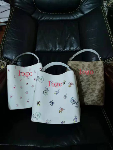 70% off luxury design handbag 2021c family women's horse drawn cart printed love dandelion bucket single shoulder messenger bag portabl
70% off luxury design handbag 2021c family women's horse drawn cart printed love dandelion bucket single shoulder messenger bag portabl