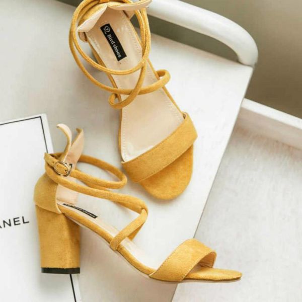dress shoes 2021 high heels women fashion sandals pumps summer black ladies casual wedding ankle strap zapatillas mujer
dress shoes 2021 high heels women fashion sandals pumps summer black ladies casual wedding ankle strap zapatillas mujer