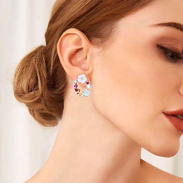 hoop & huggie women's earrings flower butterfly pendant ear stud gold color vintage metal retro 2021 trendy fashion female jewelry, Golden;silver
hoop & huggie women's earrings flower butterfly pendant ear stud gold color vintage metal retro 2021 trendy fashion female jewelry, Golden;silver