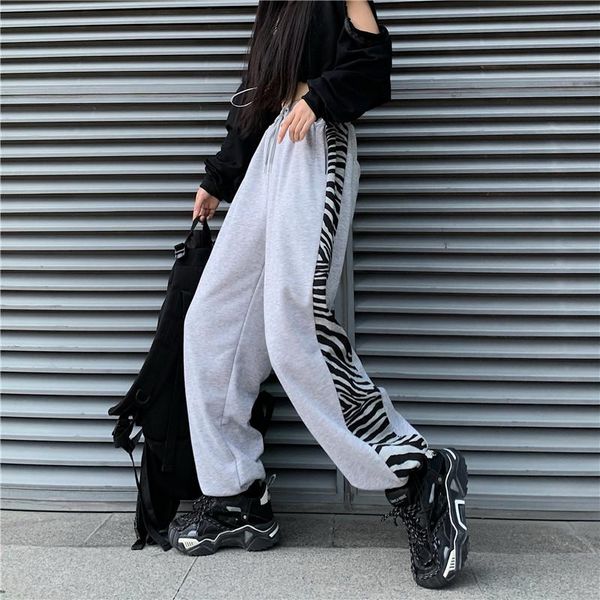 sweatpants female korean ins patchwork zebra pattern trousers women autumn winter wide leg pants loose causal long capris women's &, Black;white
sweatpants female korean ins patchwork zebra pattern trousers women autumn winter wide leg pants loose causal long capris women's &, Black;white