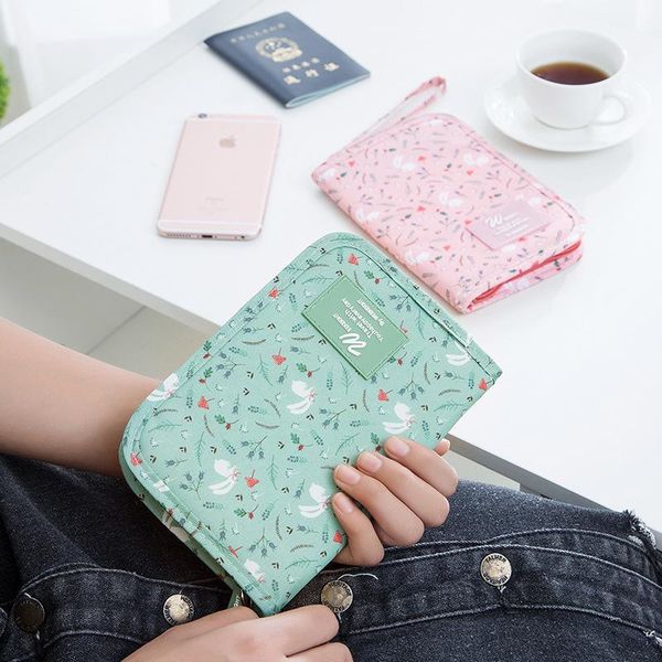 card holders waterproof nylon passport bag travel wallet holder for women girls multi-function id multi-card storage, Brown;gray
card holders waterproof nylon passport bag travel wallet holder for women girls multi-function id multi-card storage, Brown;gray