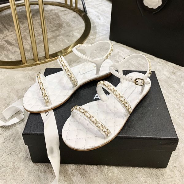 2021 designer slide design sandals soft lamb upper genuine sole luxury material perfect workmanship, Black
2021 designer slide design sandals soft lamb upper genuine sole luxury material perfect workmanship, Black