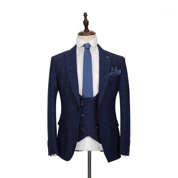 plaid men suits slim fit tuxedo wedding groom terno masculino blazer jacket+pant+vest sets in european size 3 colors men's & blazers, White;black
plaid men suits slim fit tuxedo wedding groom terno masculino blazer jacket+pant+vest sets in european size 3 colors men's & blazers, White;black