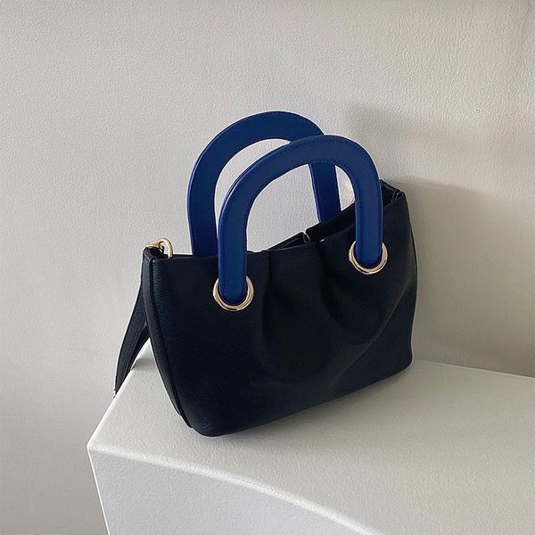 evening bags female brand shoulder bag designer tote crossbody pu soft leather small capacity handbag and purse 2021
evening bags female brand shoulder bag designer tote crossbody pu soft leather small capacity handbag and purse 2021