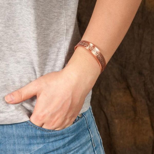 bangle vintage style bracelet casual party jewelry magnetic rose gold cuff open, Black
bangle vintage style bracelet casual party jewelry magnetic rose gold cuff open, Black