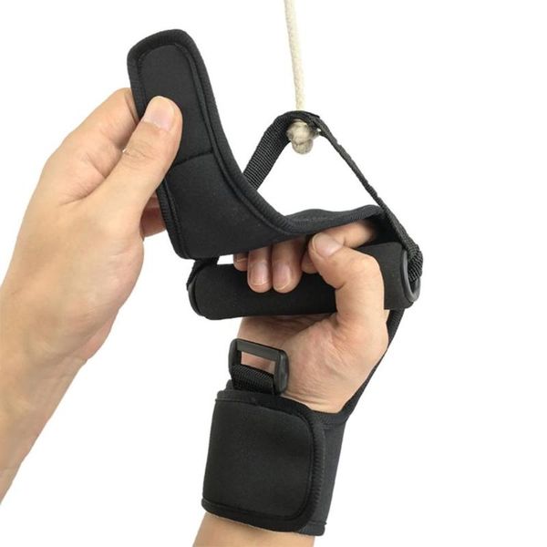 wrist support general auxiliary fixed gloves force rehabilitation finger grip splint elastic anti-spasticity aid durable fist glove, Black;red
wrist support general auxiliary fixed gloves force rehabilitation finger grip splint elastic anti-spasticity aid durable fist glove, Black;red