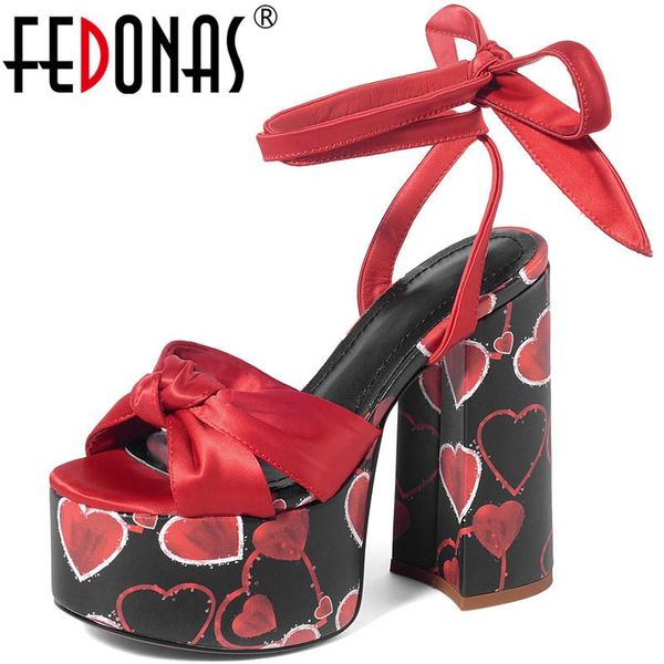mixed colors night club women sandals 2021 summer wedged platforms high heels pumps est peep toe shoes woman, Black
mixed colors night club women sandals 2021 summer wedged platforms high heels pumps est peep toe shoes woman, Black