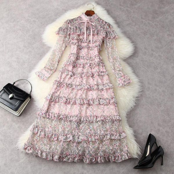 casual dresses spring 2021 long sleeve collar fashionable cake dress with floral lace european and american women's clothing, Black;gray
casual dresses spring 2021 long sleeve collar fashionable cake dress with floral lace european and american women's clothing, Black;gray