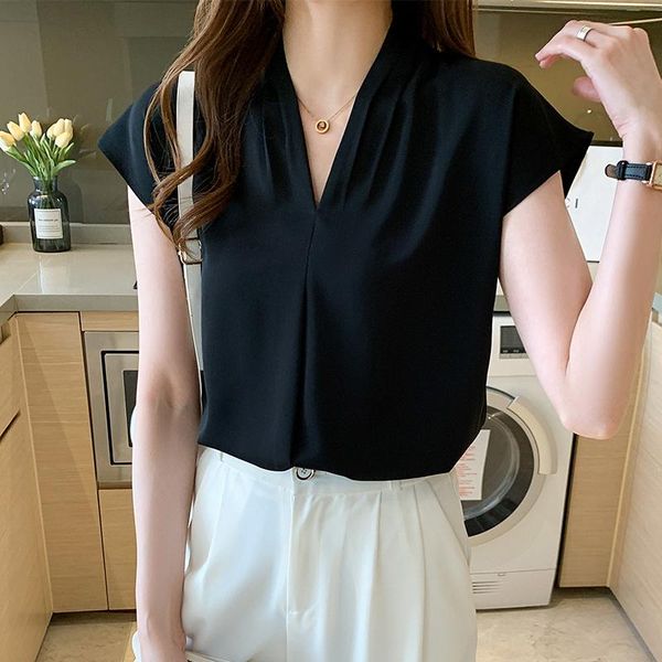 women's blouses & shirts 2021 summer style temperament v-neck blouse fashion foreign satin shirt half sleeve simple female em*, White
women's blouses & shirts 2021 summer style temperament v-neck blouse fashion foreign satin shirt half sleeve simple female em*, White
