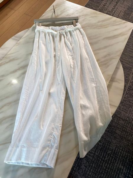 women's pants & capris 2021 women fashion loose lace wide-leg trousers 0520, Black;white
women's pants & capris 2021 women fashion loose lace wide-leg trousers 0520, Black;white