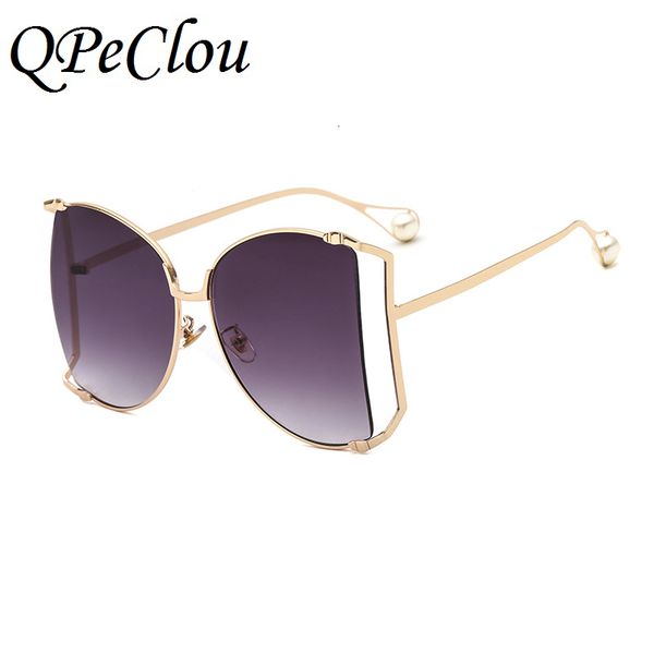sun glasses qpeclou 2021 luxury pearl glasses women fashion oversized metal hollow ladies clear frame spectacles, White;black
sun glasses qpeclou 2021 luxury pearl glasses women fashion oversized metal hollow ladies clear frame spectacles, White;black