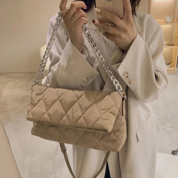 evening bags winter lattice large armpit bag purses 2021 high-quality soft nylon women's designer handbag travel shoulder messenger
evening bags winter lattice large armpit bag purses 2021 high-quality soft nylon women's designer handbag travel shoulder messenger