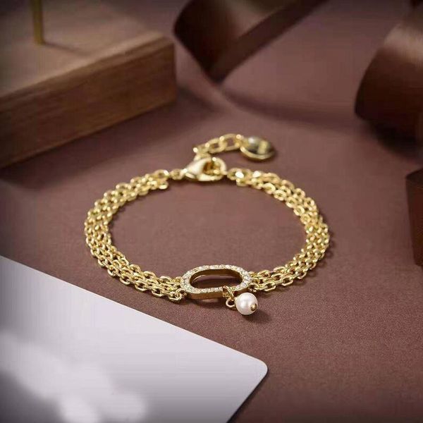 fashion retro style bracelet classic diamond-studded pearl multi-layer letter brass chain 0108, Golden;silver
fashion retro style bracelet classic diamond-studded pearl multi-layer letter brass chain 0108, Golden;silver
