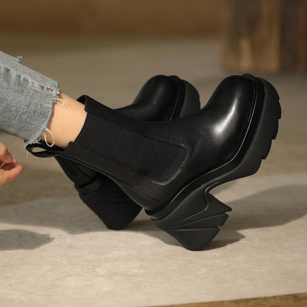 boots spring 2021 thick heel round head short color matching soled leather high heels tooling, Black
boots spring 2021 thick heel round head short color matching soled leather high heels tooling, Black